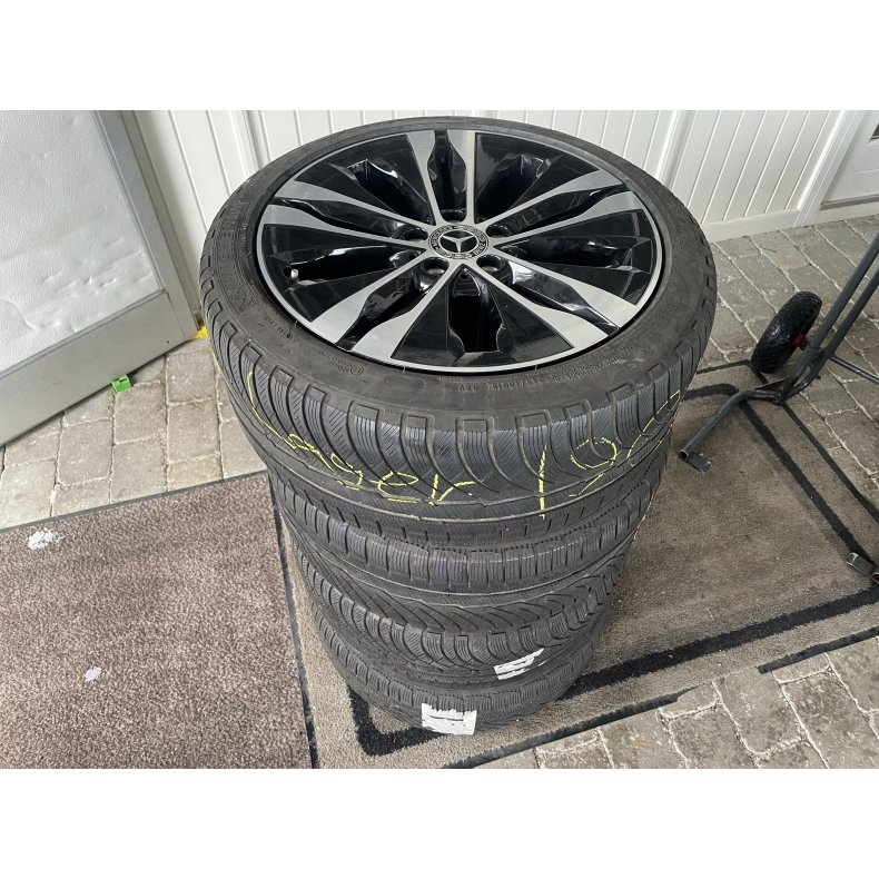 18� Marcedes C300de Ref.755 vinterd�k 