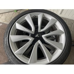 19� Tesla Model 3 Ref.853 sommerd�k 