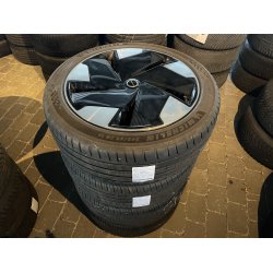 19� Volvo EX30 Ref.750 sommerd�k 