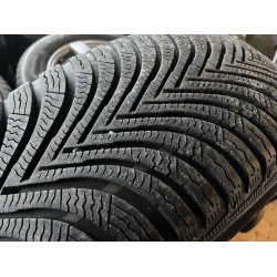 17� Nissan Qashqai Ref.834 vinterd�k 