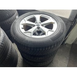 17� Audi Q3 Ref.768 vinterd�k 