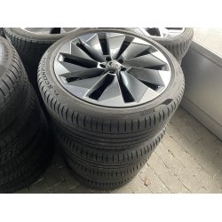 21� Skoda Enyaq Ref.901 sommerd�k 