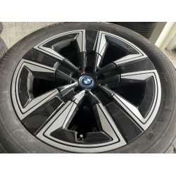 19� BMW IX3 Ref.P15 vinterd�k 