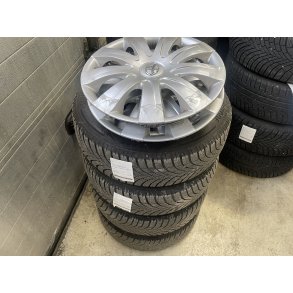 15� Toyota Yaris Ref.A27 vinterd�k