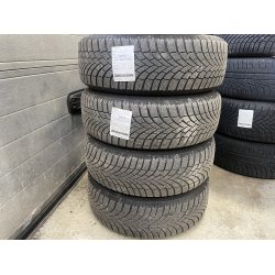 15� Toyota Yaris Ref.A27 vinterd�k