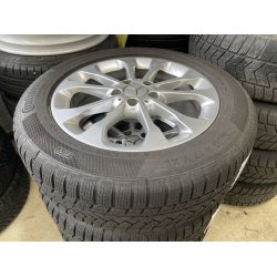 17� Mercedes GLA Ref.C4A vinterd�k 