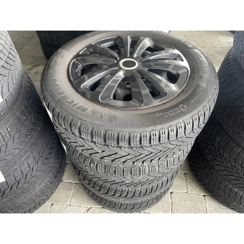 16� VW T-Roc Ref.852A vinterd�k 