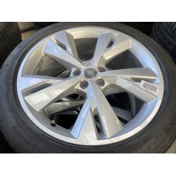 20� Audi Q4 Ref.259B sommerd�k 