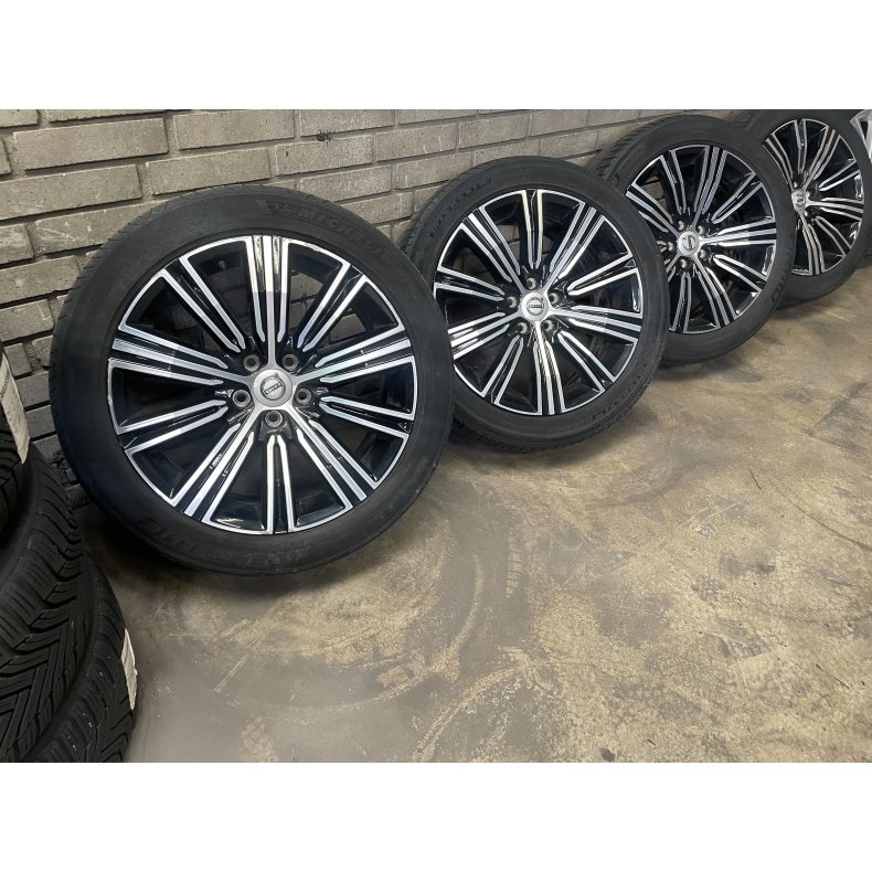 18� Volvo V60 Ref.143A sommerd�k 