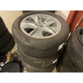 19� Skoda Enyaq Ref.KD1 sommerd�k 