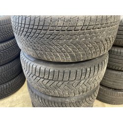 19� Tesla Model Y Ref.141 vinterd�k 