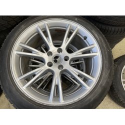 19� Tesla Model Y Ref.141 vinterd�k 