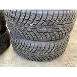 17� Mercedes B-klasse Ref.210A vinterd�k 