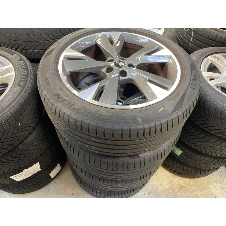 20� Audi Q4 Ref.221A sommerd�k 