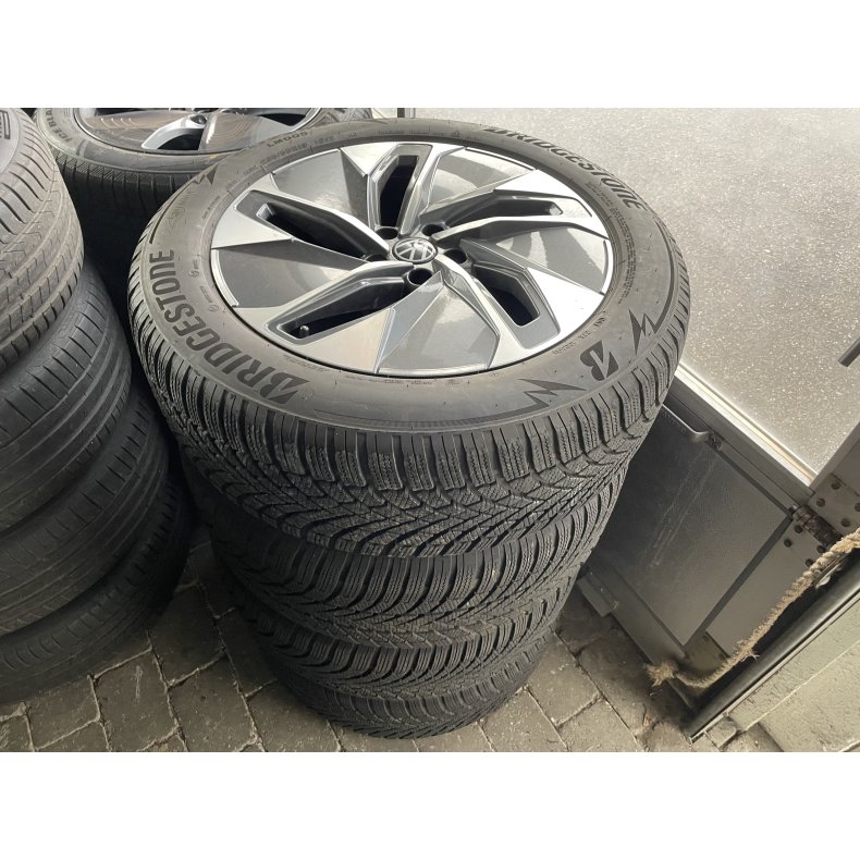 19� VW ID.4, id.5 Ref.835 vinterd�k 