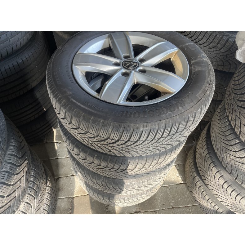 16� VW T-Roc Ref.813 vinterd�k 