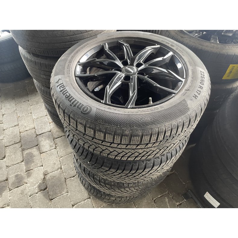 17� Hyundai Tuscon Ref.876 vinterd�k 