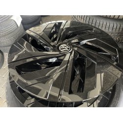 19� VW ID.4, ID.5 Ref.838 vinterd�k 