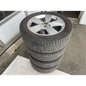 19� Audi Q4 Ref.P12 vinterd�k 