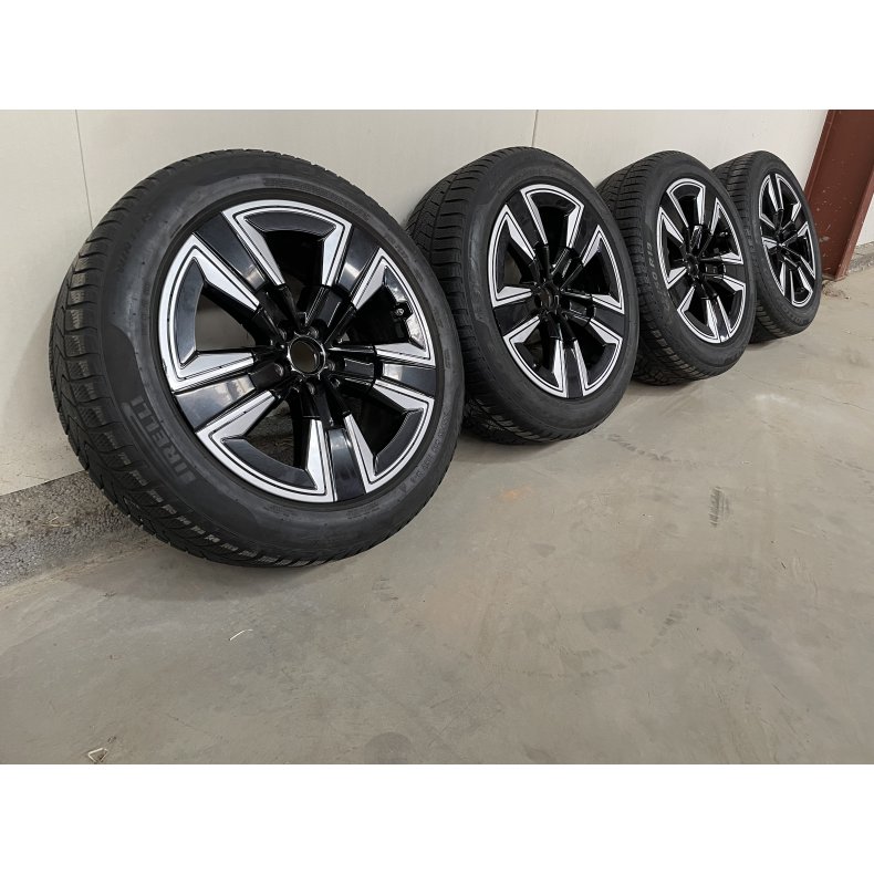 19� BMW IX3 Ref.M455 vinterd�k 