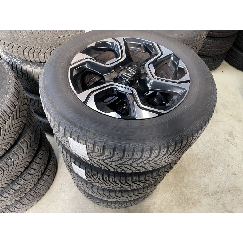 18� Honda CR-V Ref.187 vinterd�k 