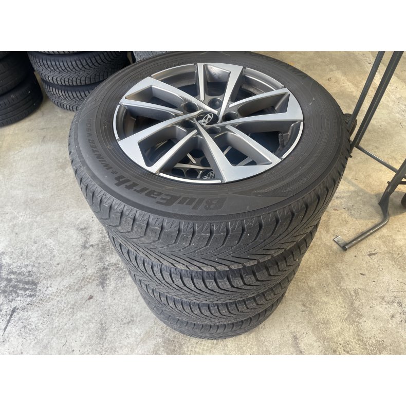 17� Hyundai Tucson Ref.139 vinterd�k 