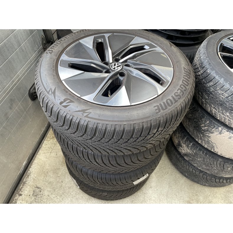 19� VW ID.4, ID.5 Ref.272 vinterd�k 