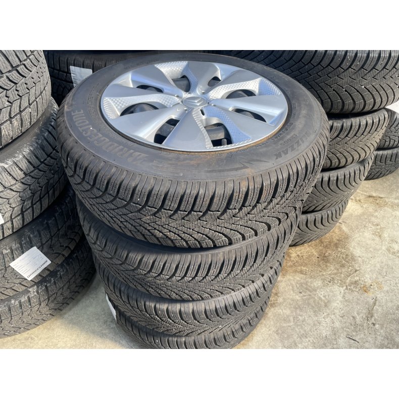 15� Citroen C3 Ref.255 vinterd�k