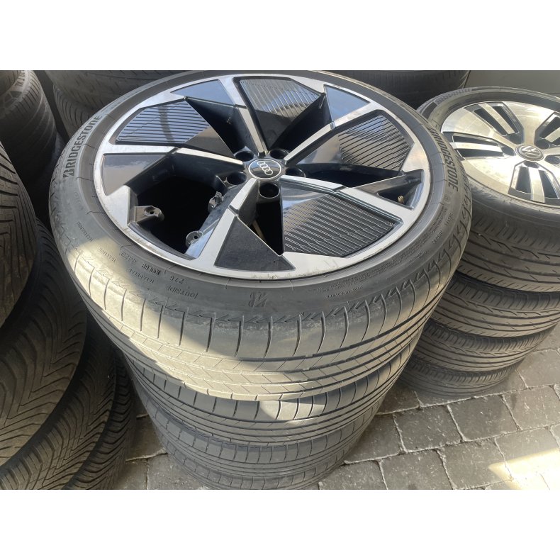 21� Audi Q4 Ref.K4 sommerd�k 