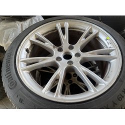 19� Tesla Model Y Ref.P20 hel�rsd�k 