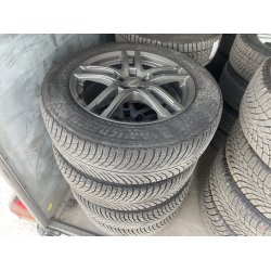 18� Ford Kuga Ref.P2 vinterd�k 