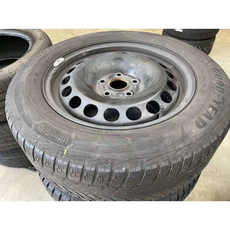 16� VW Passat Ref.146 vinterd�k 