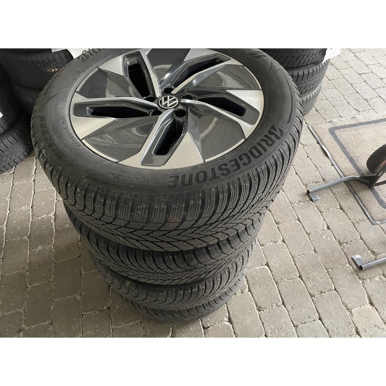 19� VW ID.4, ID.5 Ref.P19 vinterd�k 