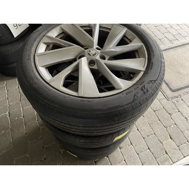 20� Skoda Enyaq Ref.P6A sommerd�k 