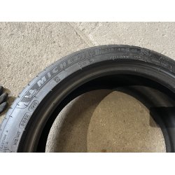 Dk 18 Michelin 225/45r18 Red.J42 sommer