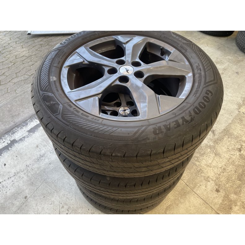 18� Ford Mustang Mach-e Ref.230 sommerd�k 