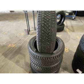 DK 235/55r19 , 255/50r19 GoodYear pigdk 