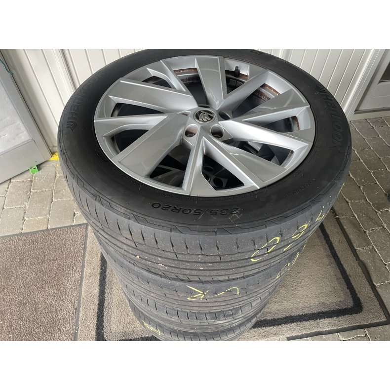 20� Skoda Enyaq Ref.K4 