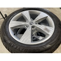 19� Audi Q4, Skoda Enyaq, VW ID.4 Ref.263 vinterd�k 