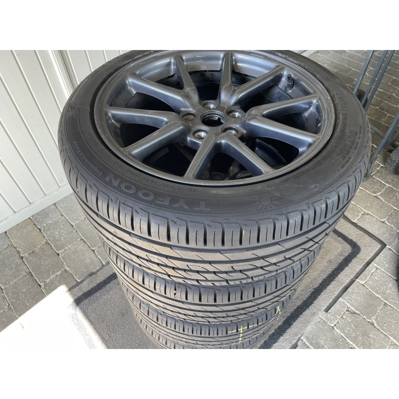 18� Tesla Model 3 Ref.K26 sommerd�k 