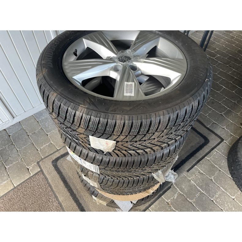19� Audi Q4, VW ID.4, Skoda Enyaq Ref.836 vinterd�k 