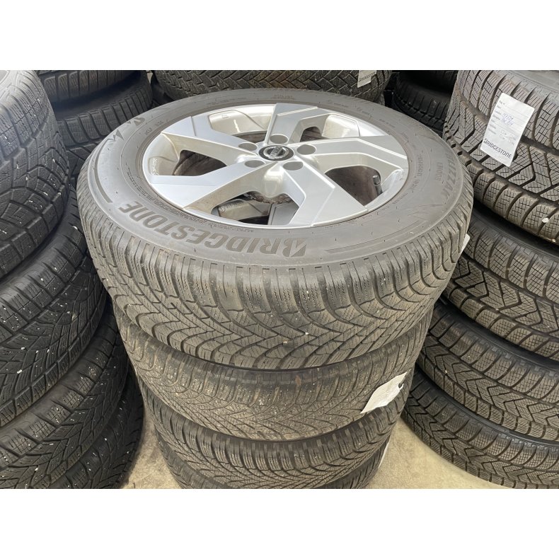 17� Nissan Qashqai Ref.160 vinterd�k 