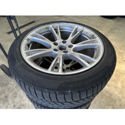 19� Tesla Model Y Ref.Z11 vinterd�k 