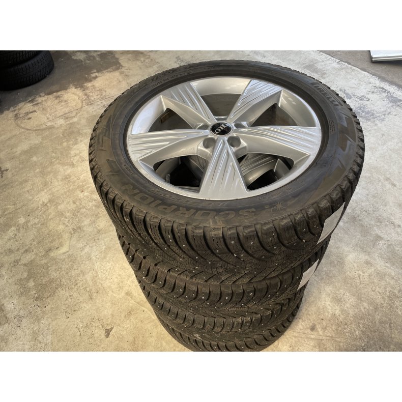 19� Audi Q4 Ref.104 pigd�k 
