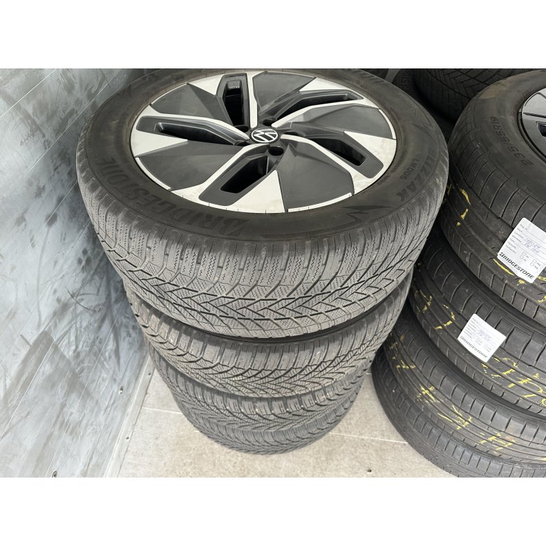 19� VW ID.4 Ref.819 vinterd�k 