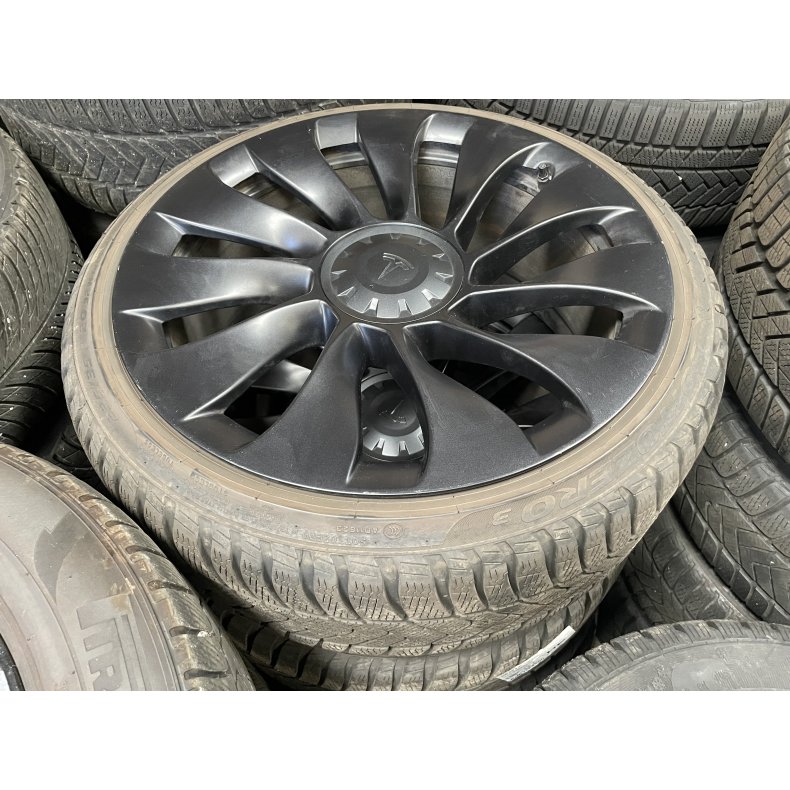 20� Tesla Model 3 Ref.A65 vinterd�k 