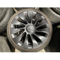 20� Tesla Model 3 Ref.A65 vinterd�k 