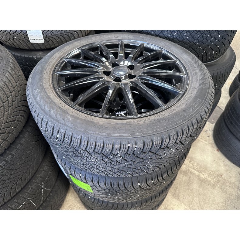 19� Volvo XC40 Ref.94 vinterd�k 