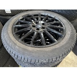 19� Volvo XC40 Ref.94 vinterd�k 