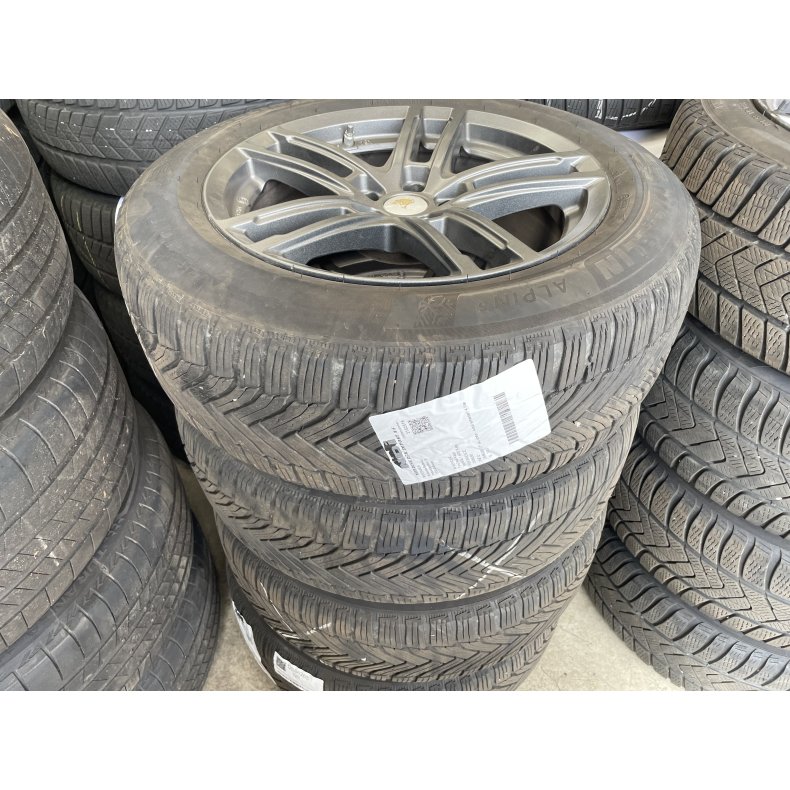 17� BMW i4 Ref.A75 vinterd�k 